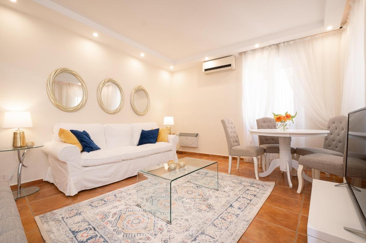 Corfu  Old Town Gem - Elegant Guilford Apartment מראה חיצוני תמונה